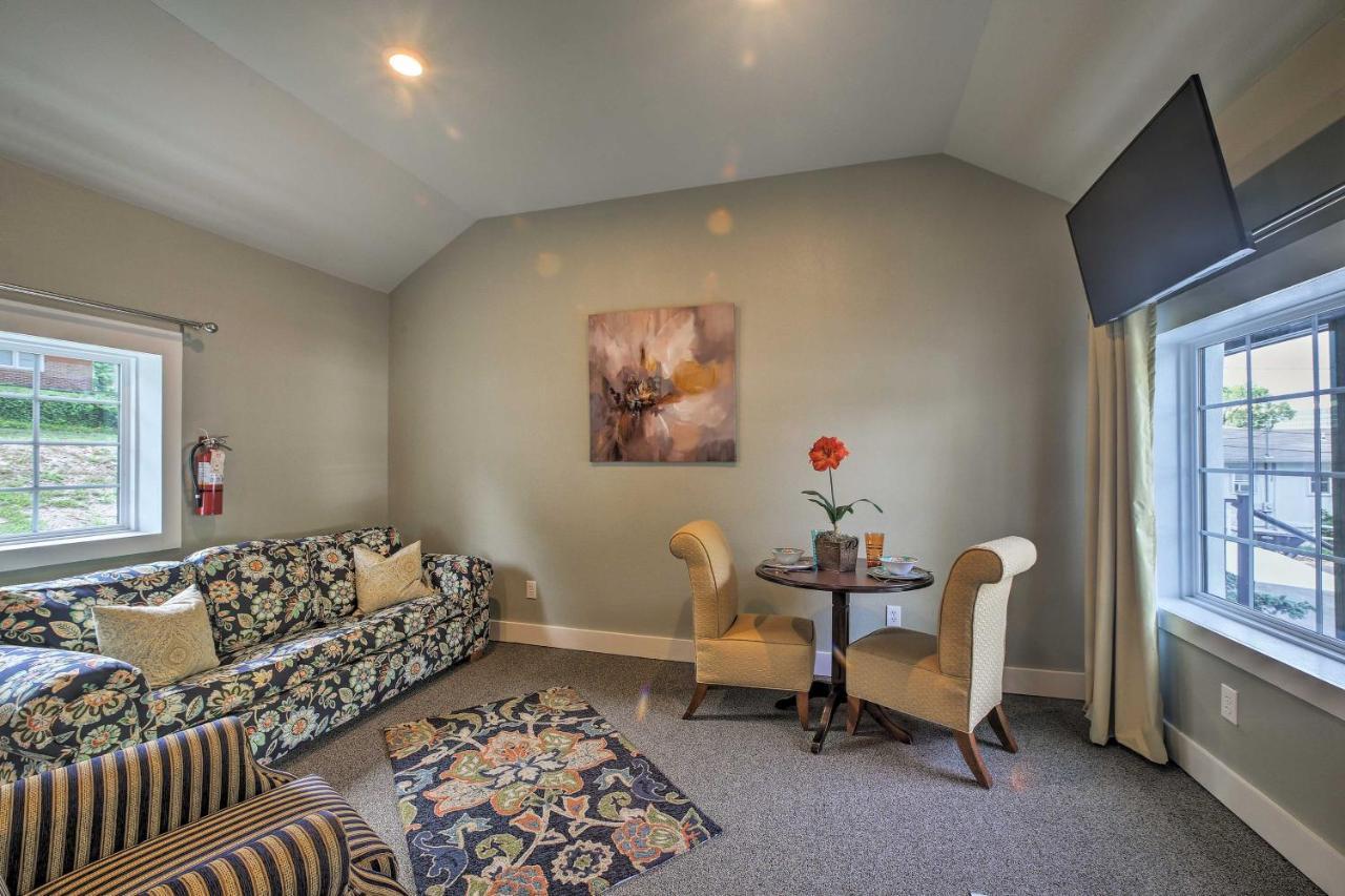 Downtown Branson Cottage With Pool Access! Ngoại thất bức ảnh
