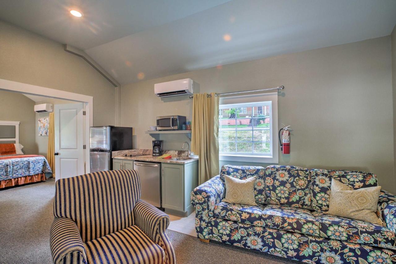 Downtown Branson Cottage With Pool Access! Ngoại thất bức ảnh