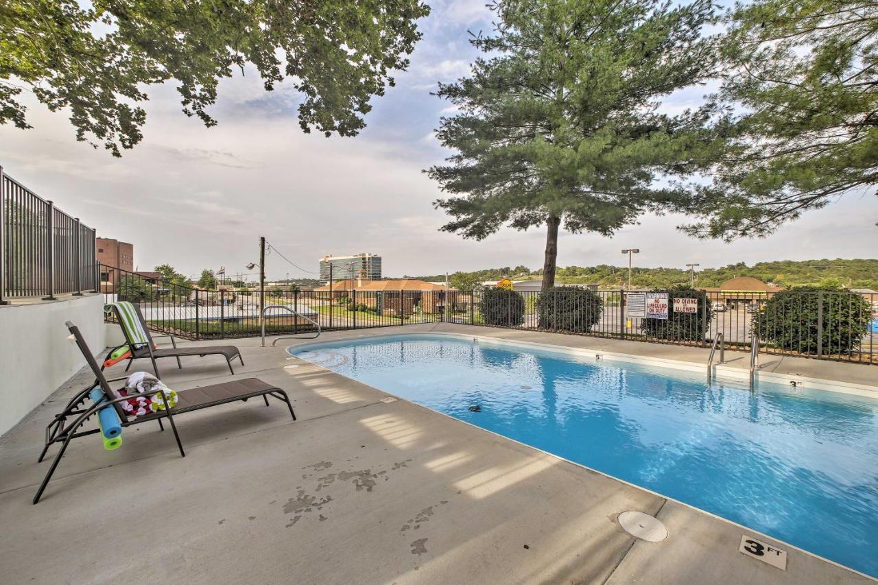 Downtown Branson Cottage With Pool Access! Ngoại thất bức ảnh