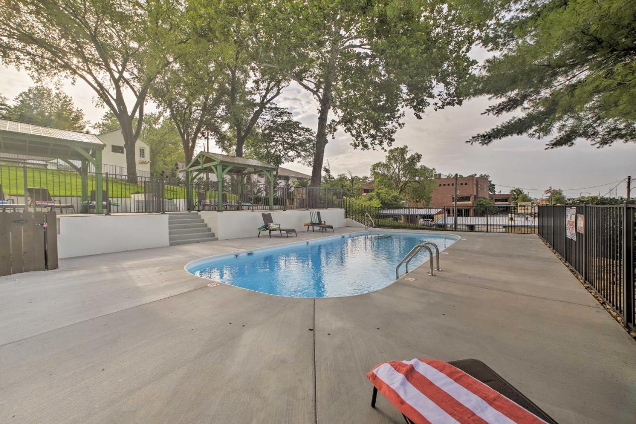 Downtown Branson Cottage With Pool Access! Ngoại thất bức ảnh