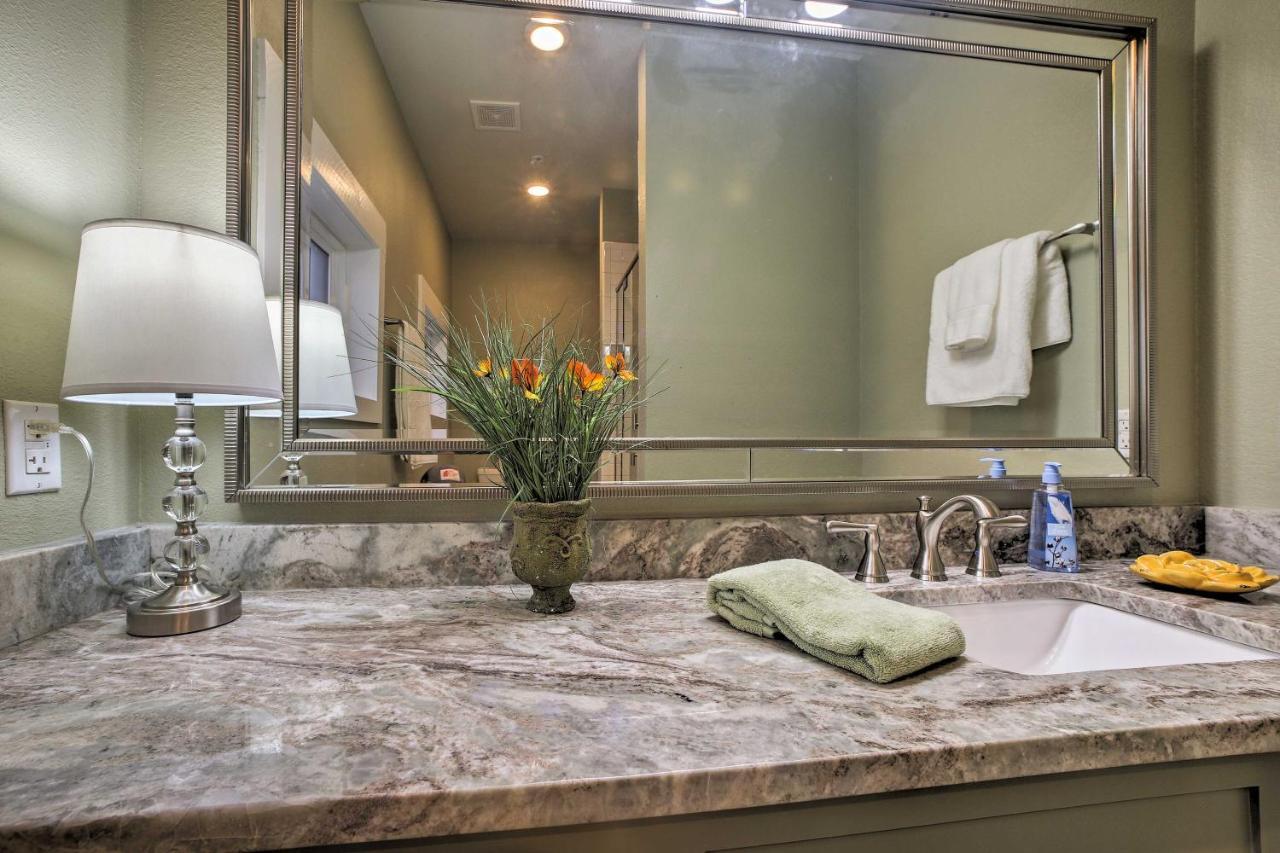 Downtown Branson Cottage With Pool Access! Ngoại thất bức ảnh